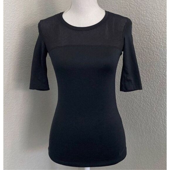 Nike HyperCool Black Lightweight Training Short Sleeve Athletic Top Size XS - Picture 2 of 8